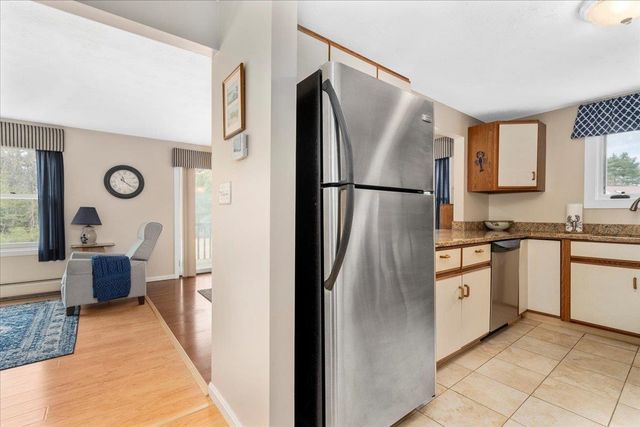 7 Corduroy Rd Unit 10, Amherst, NH 03031