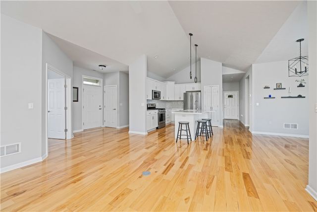 53 Maryview Drive, Penfield, NY 14580