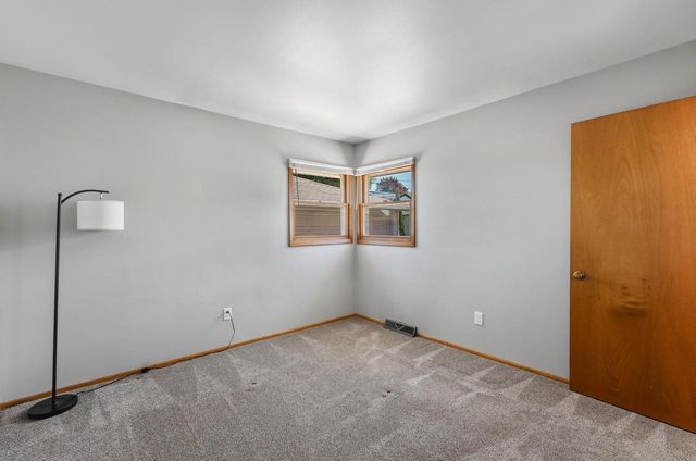 4248 91st PLACE, Greenfield, WI 53228