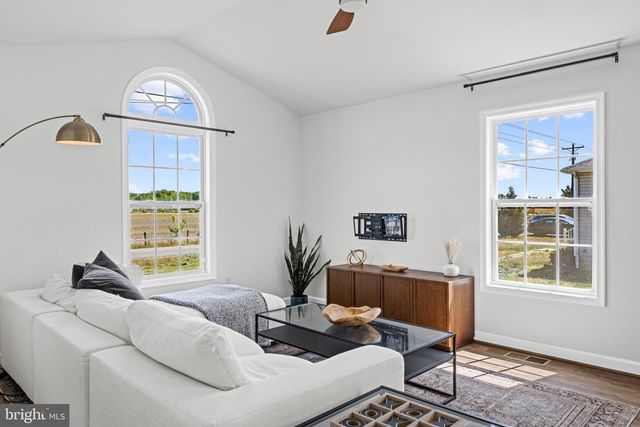 1523 BOWIE RD, Colonial Beach, VA 22443