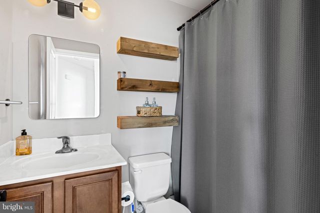1523 BOWIE RD, Colonial Beach, VA 22443