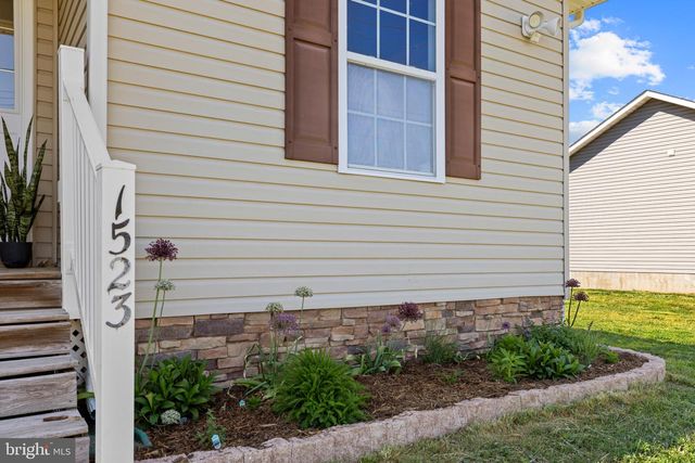 1523 BOWIE RD, Colonial Beach, VA 22443