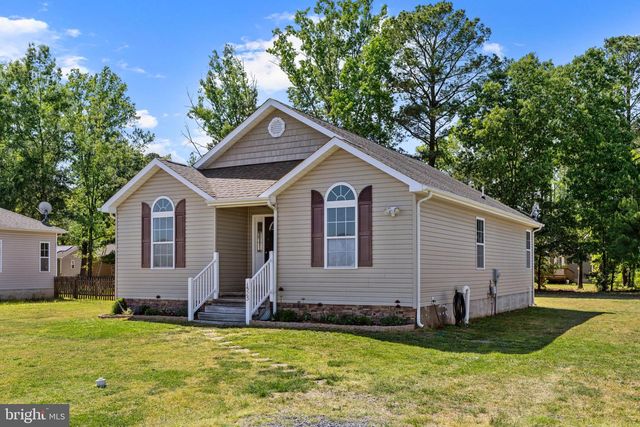 1523 BOWIE RD, Colonial Beach, VA 22443