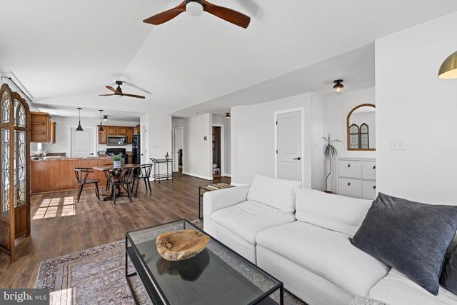 1523 BOWIE RD, Colonial Beach, VA 22443