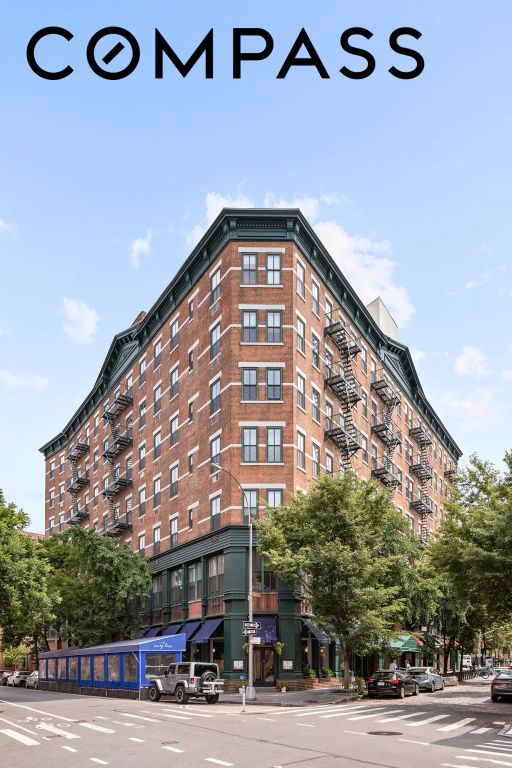 99 Bank St Apt 2A, New York City, NY 10014