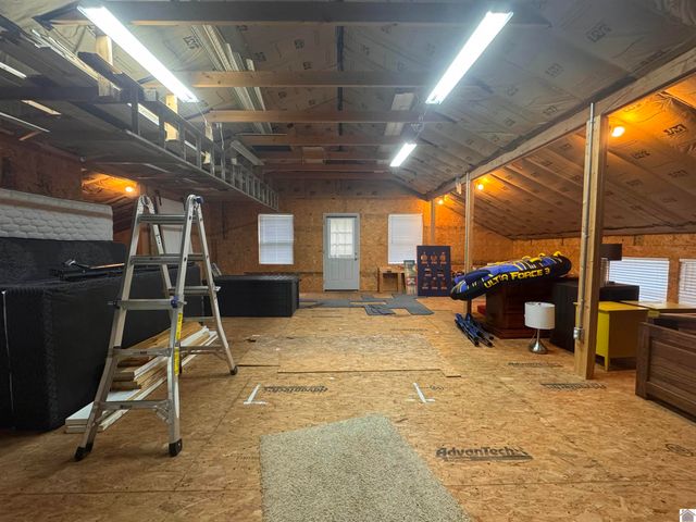 141 S Ash Street, Kuttawa, KY 42055
