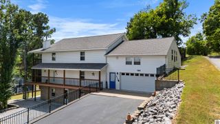 141 S Ash Street, Kuttawa, KY 42055
