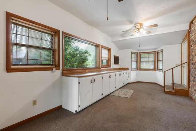 926 Maplewood Avenue, Tallahassee, FL 32303