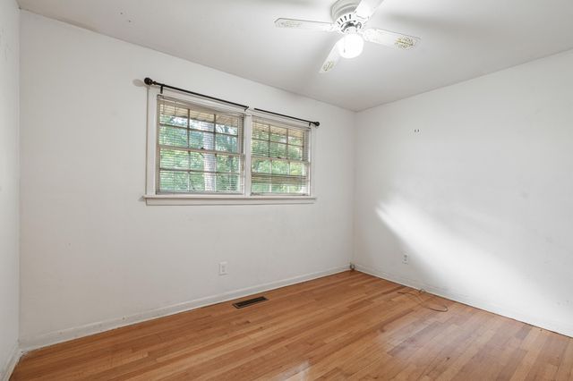 926 Maplewood Avenue, Tallahassee, FL 32303