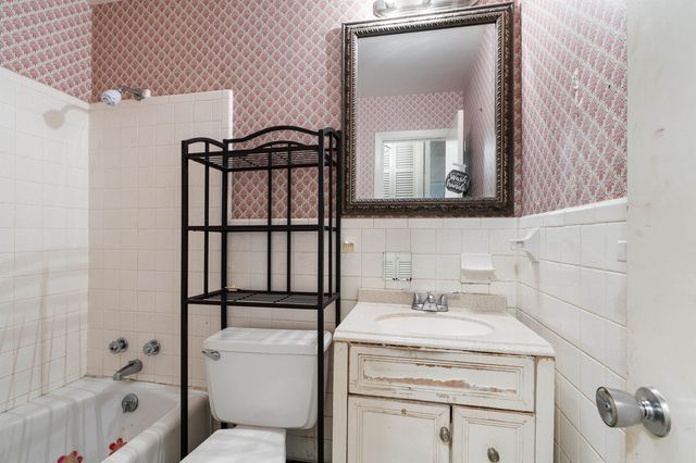 926 Maplewood Avenue, Tallahassee, FL 32303