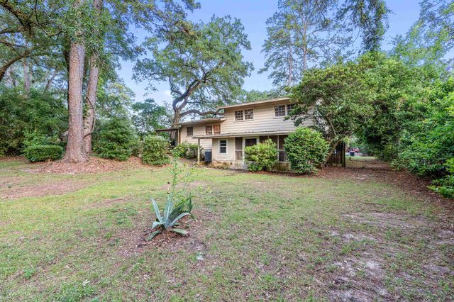 926 Maplewood Avenue, Tallahassee, FL 32303