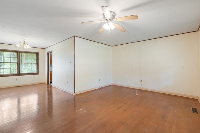 926 Maplewood Avenue, Tallahassee, FL 32303