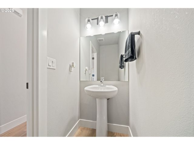 12009 Ne 108TH St, Vancouver, WA 98662