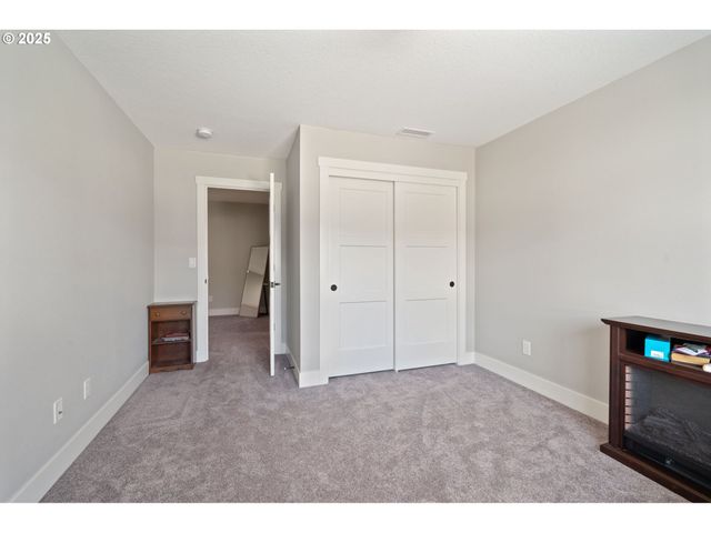 12009 Ne 108TH St, Vancouver, WA 98662