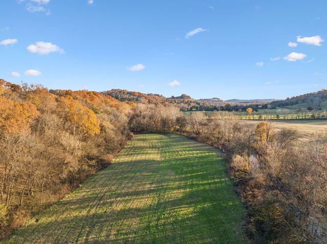 2098 Charity Rd, Fayetteville, TN 37334