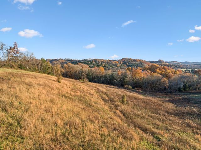 2098 Charity Rd, Fayetteville, TN 37334