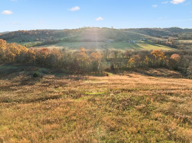 2098 Charity Rd, Fayetteville, TN 37334