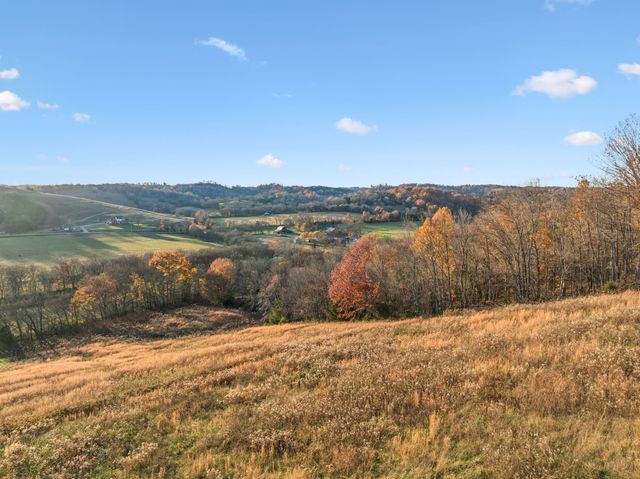 2098 Charity Rd, Fayetteville, TN 37334