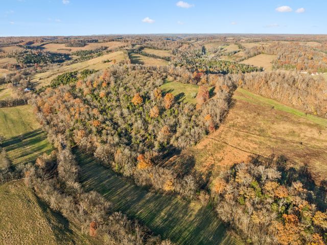 2098 Charity Rd, Fayetteville, TN 37334