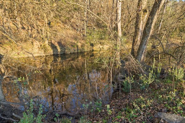 2098 Charity Rd, Fayetteville, TN 37334