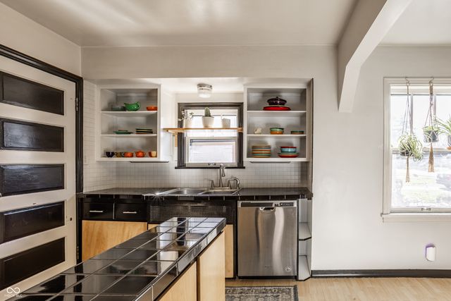 4612 Stratford Avenue, Indianapolis, IN 46201