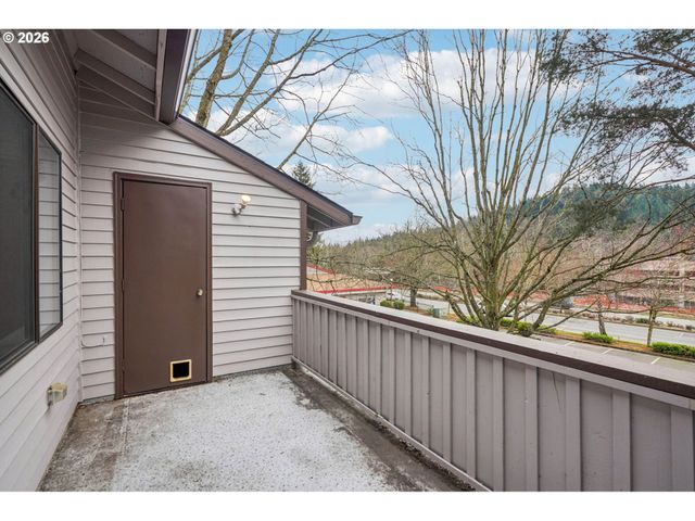 12316 Se 104TH Ct, Happy Valley, OR 97086