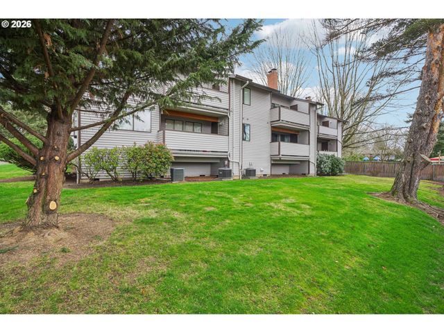 12316 Se 104TH Ct, Happy Valley, OR 97086