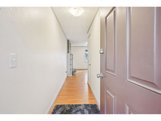 12316 Se 104TH Ct, Happy Valley, OR 97086