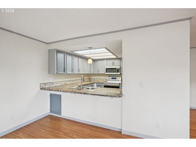 12316 Se 104TH Ct, Happy Valley, OR 97086