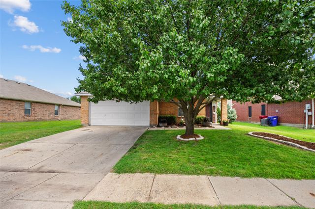 2708 Redwood Street, Royse City, TX 75189