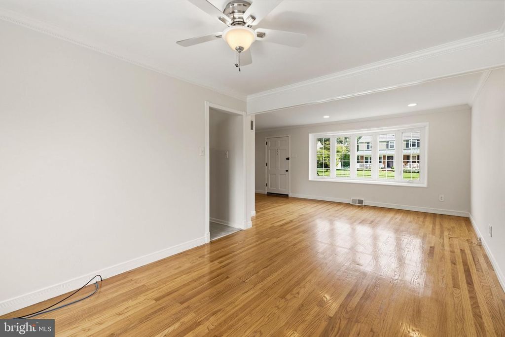 243 CRESTVIEW RD, HATBORO, PA 19040 — photo 5