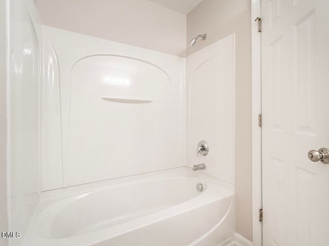 3479 Forestdale Drive Apt 2a, Burlington, NC 27215