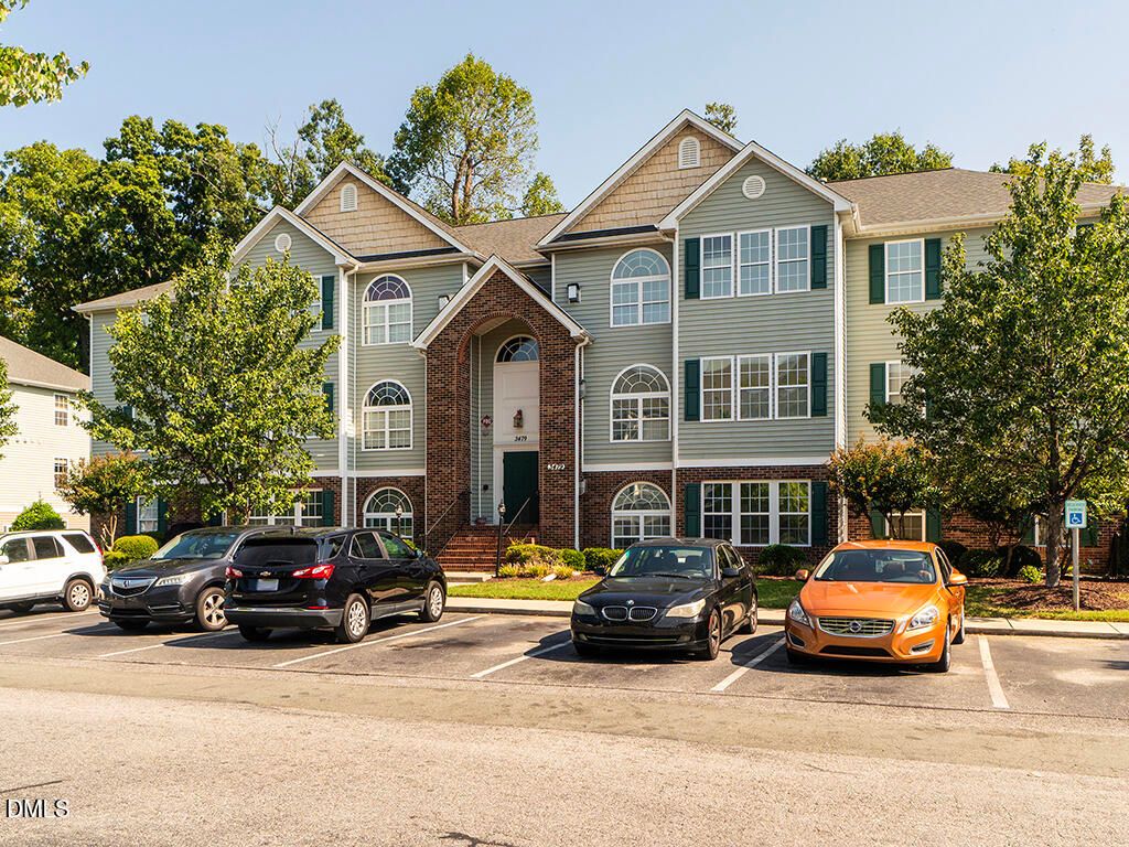 3479 Forestdale Drive Apt 2a, Burlington, NC 27215