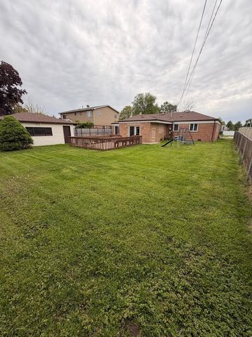 10809 Austin Avenue, Chicago Ridge, IL 60415