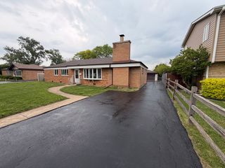 10809 Austin Avenue, Chicago Ridge, IL 60415
