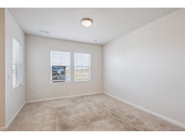 10581 Paris St 1002, Commerce City, CO 80640