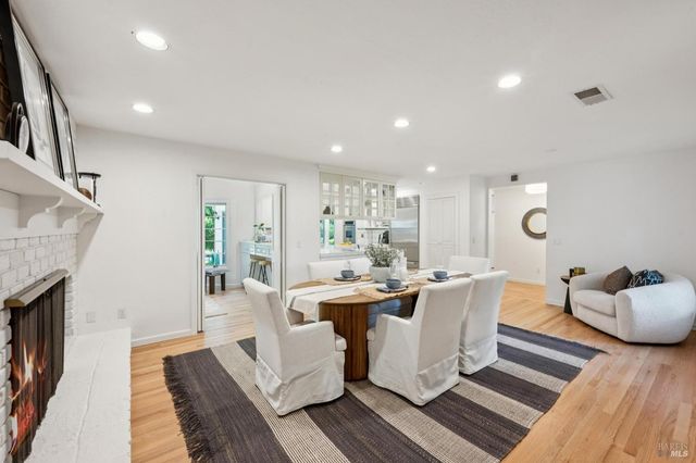 49 Don Timoteo Ct, Sonoma, CA 95476