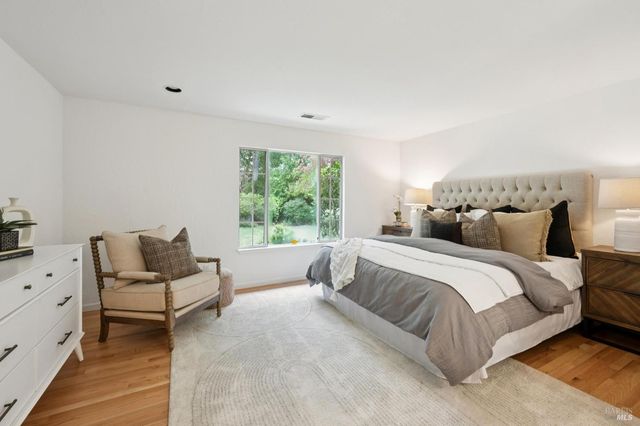 49 Don Timoteo Ct, Sonoma, CA 95476