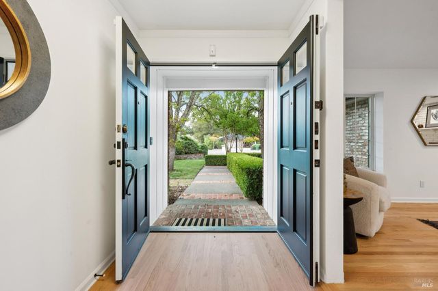 49 Don Timoteo Ct, Sonoma, CA 95476