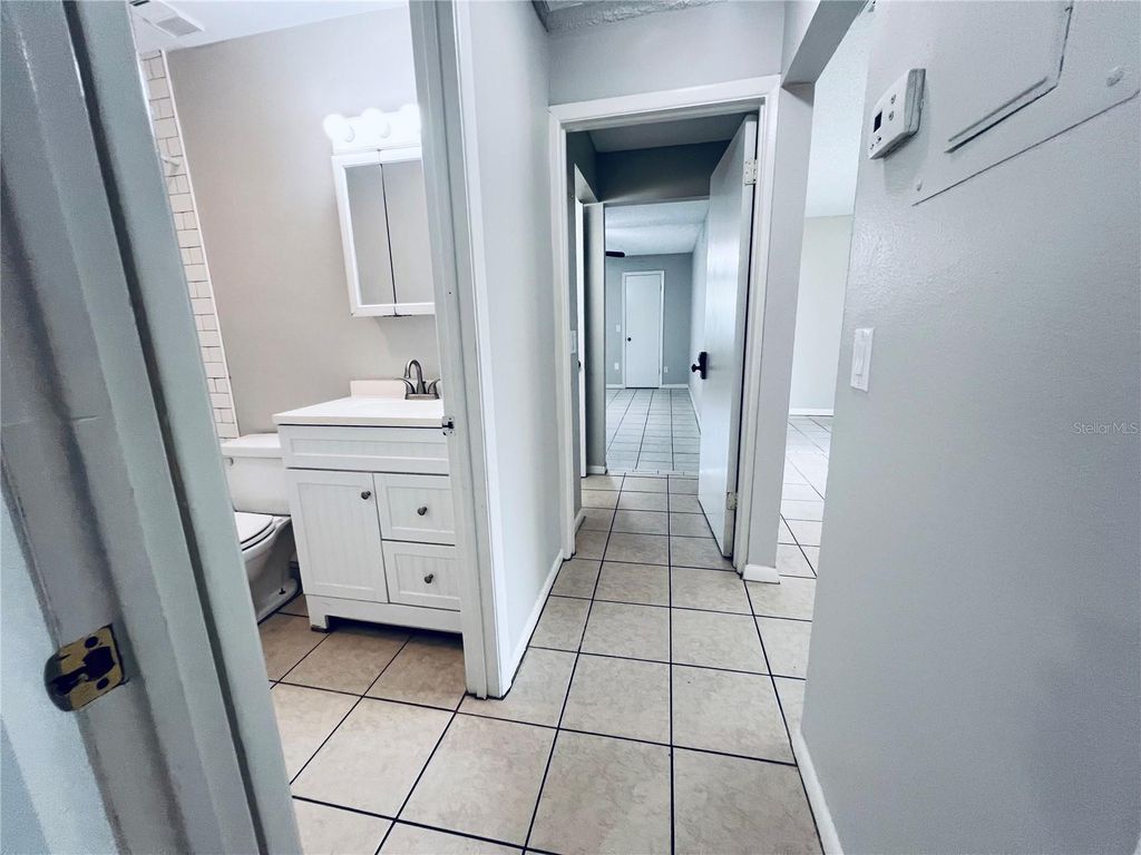 Image 19 of property listing at 2615 GRADUATE COURT, Orlando, FL 32826