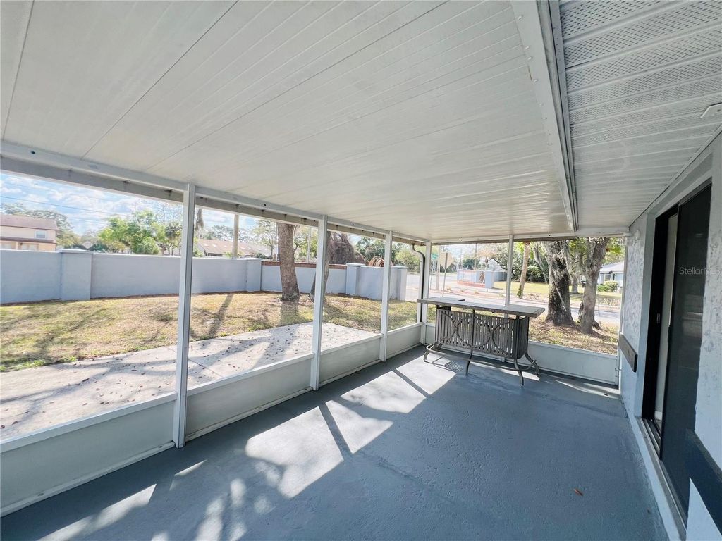 Image 24 of property listing at 2615 GRADUATE COURT, Orlando, FL 32826