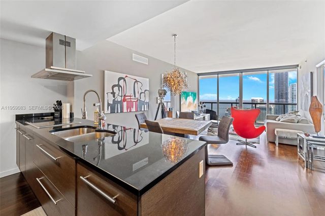 495 Brickell Ave 4805, Miami, FL 33131