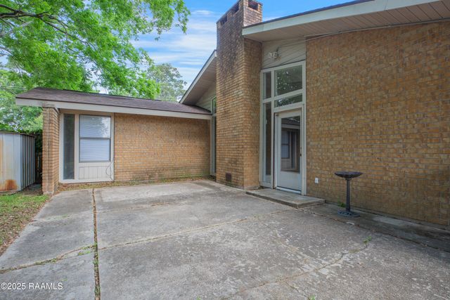 2501 W Congress Street, Lafayette, LA 70506