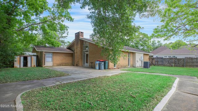2501 W Congress Street, Lafayette, LA 70506