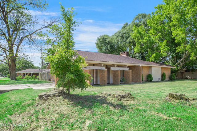 2501 W Congress Street, Lafayette, LA 70506