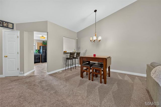 384-386 Shadow Pines Drive, Wentzville, MO 63385