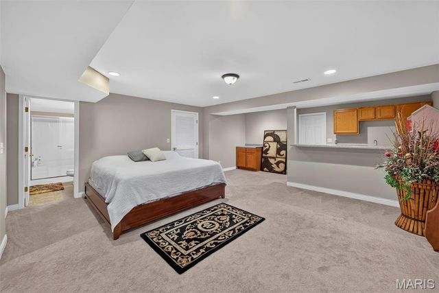 384-386 Shadow Pines Drive, Wentzville, MO 63385