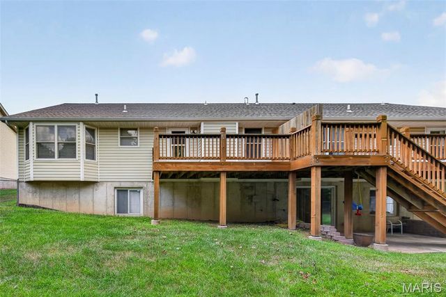 384-386 Shadow Pines Drive, Wentzville, MO 63385