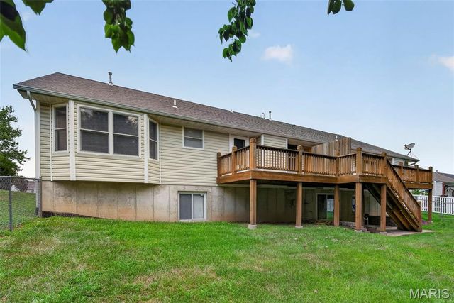 384-386 Shadow Pines Drive, Wentzville, MO 63385
