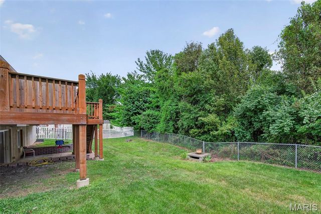 384-386 Shadow Pines Drive, Wentzville, MO 63385